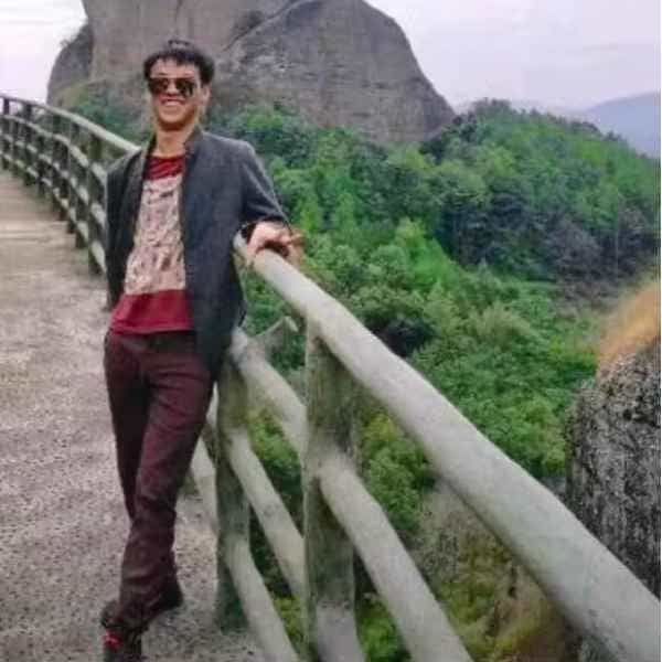 28岁岁广东单身帅哥 - 残疾人相亲网