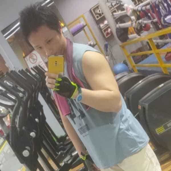 37岁岁广东单身帅哥 - 残疾人相亲网